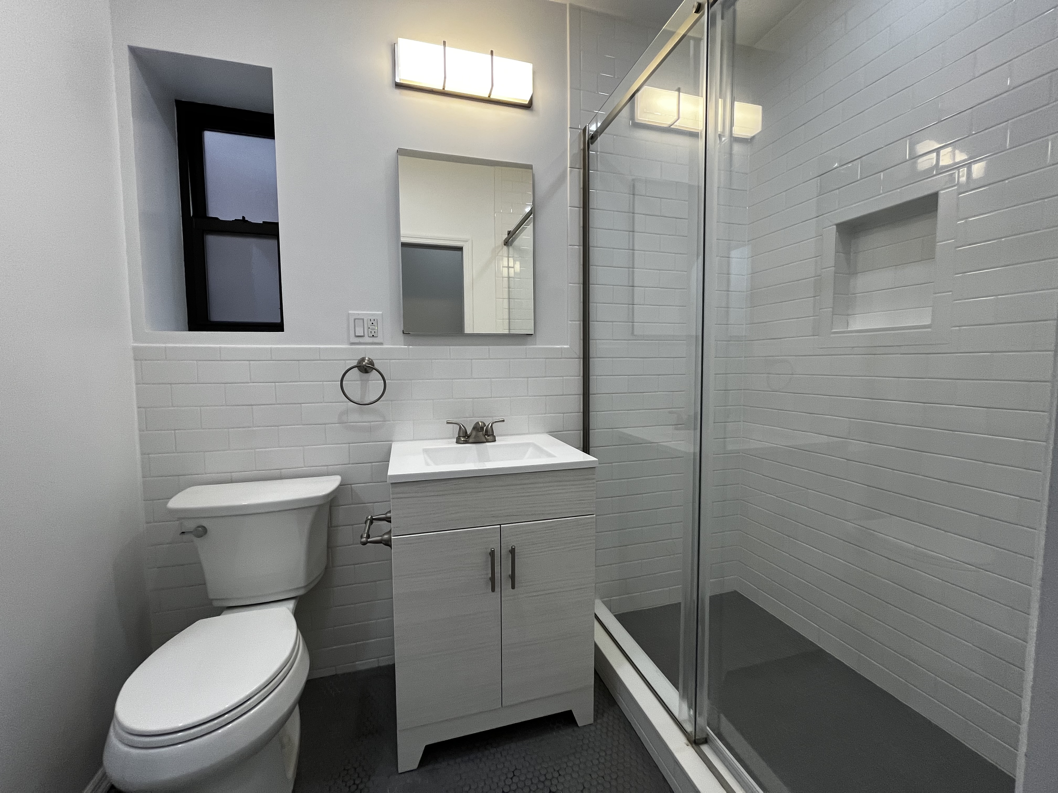 4706 5th Avenue, Unit 3R Brooklyn, NY 11220 - Photo 4 of 8