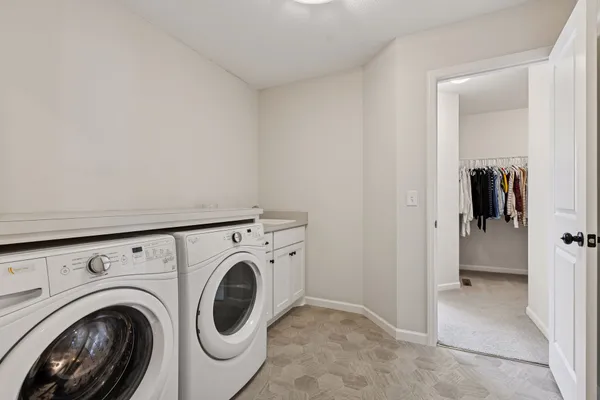 $899,500 | 5562 Zircon Lane North, Plymouth, MN 55446