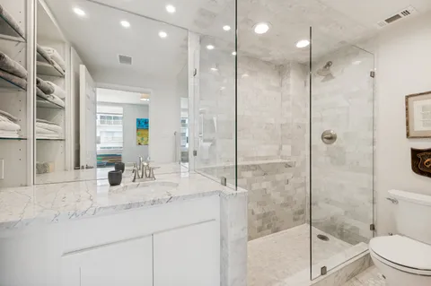 $329,000 | 6211 West Northwest Highway, Unit 604, Dallas, TX 75225
