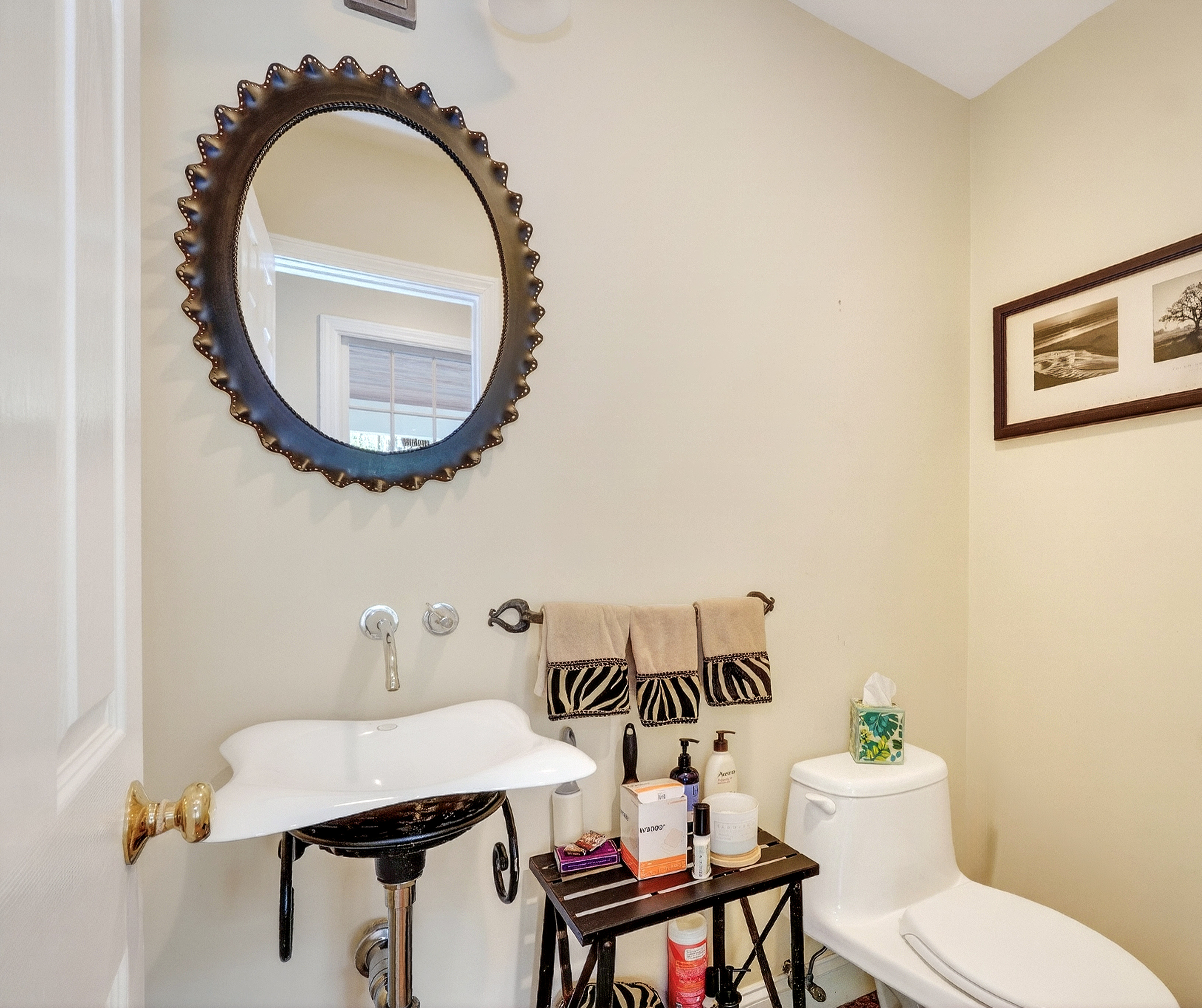58 Tanglewood Road Newton Center, MA 02459 - Photo 18 of 33 a bathroom with a toilet a sink and a mirror