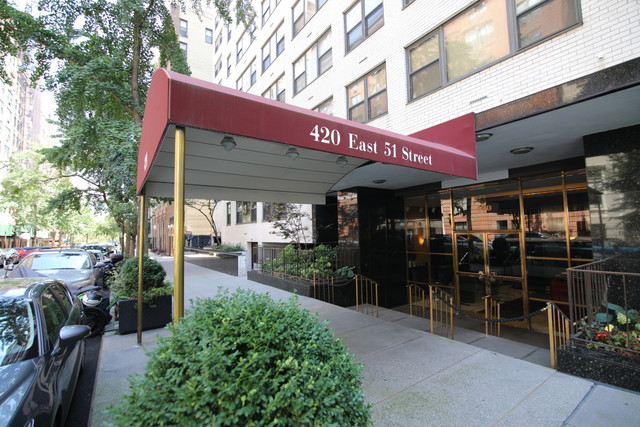 420 East 51st Street, Unit 10H Manhattan, NY 10022 - Photo 11 of 14 a view of a chairs and table in the patio