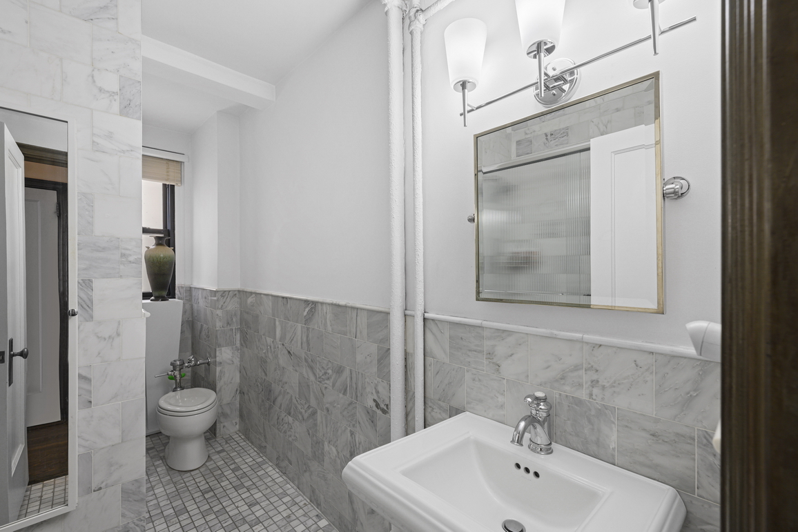 102 East 22nd Street, Unit 10G Manhattan, NY 10010 - Photo 10 of 13