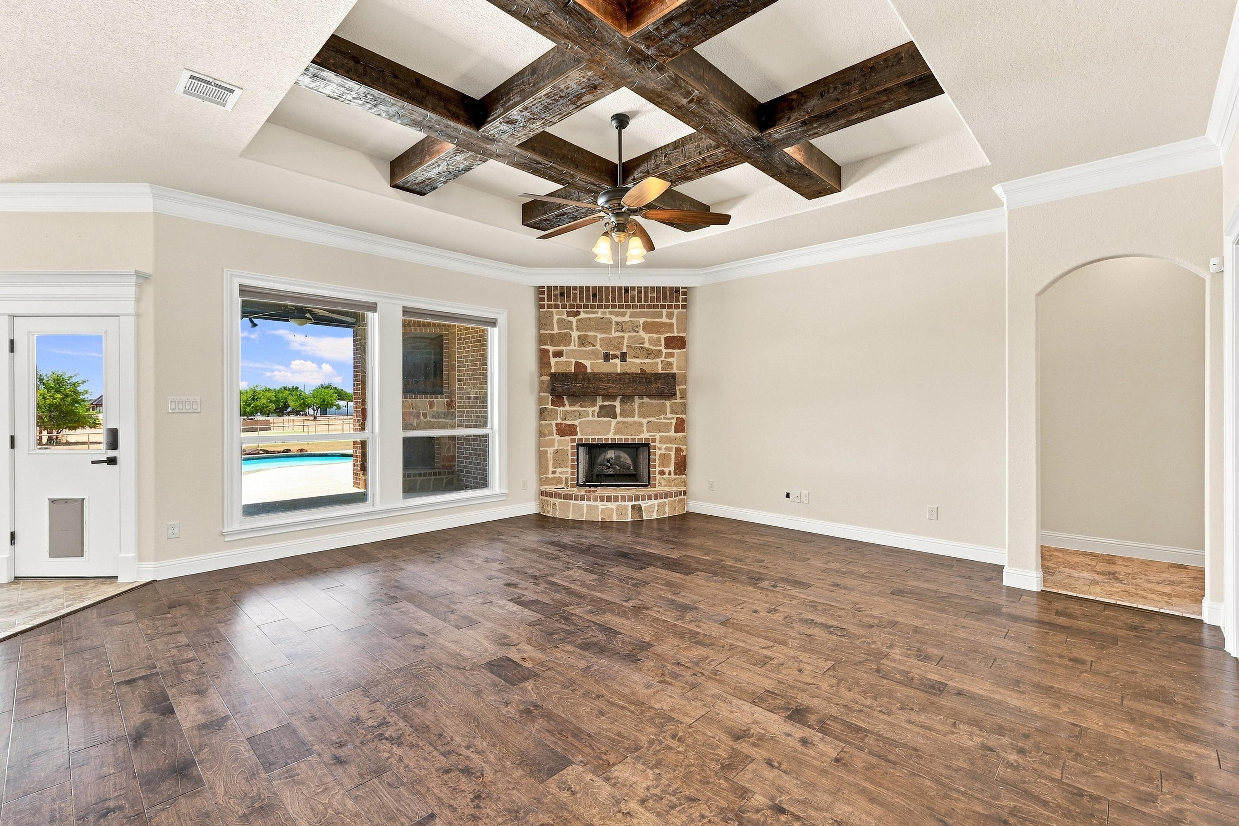420 Hartley Way Azle, TX 76020 - Photo 8 of 68 Gallery Image 8