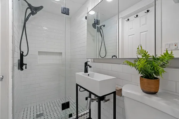 $1,299,000 | 624 Redfield Avenue, Los Angeles, CA 90042