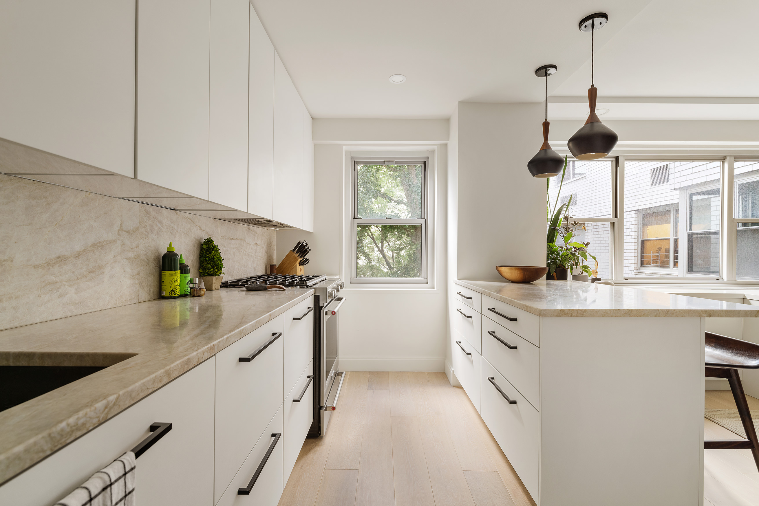 70 East 10th Street, Unit 5G Manhattan, NY 10003 - Photo 3 of 16 Gallery Image 3