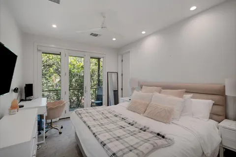 $3,590,000 | 809 Bouldin Avenue, Austin, TX 78704