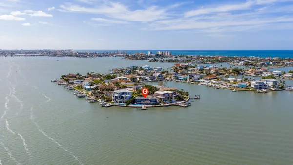 $2,200,000 | 16123 6th Street East, Redington Beach, FL 33708