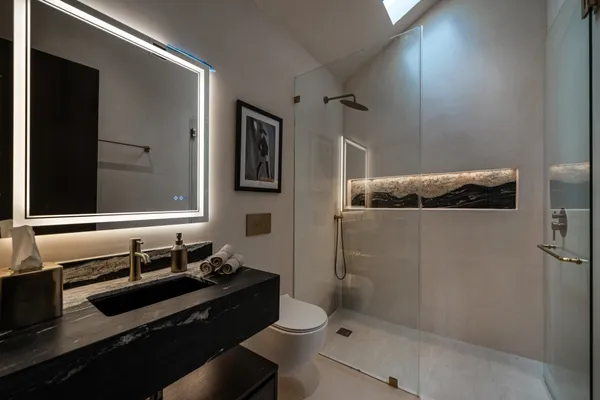 $4,900,000 | 967 Northeast 78th Street, Miami, FL 33138