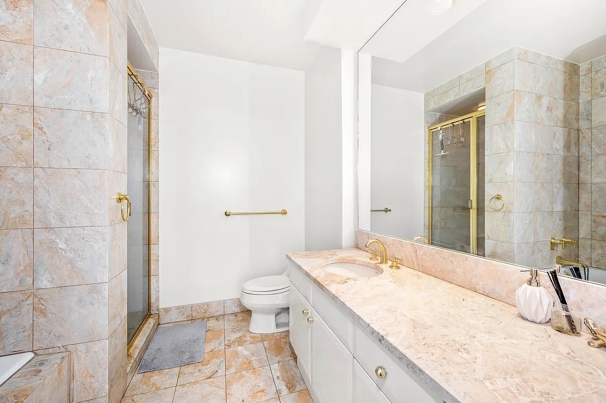 200 Riverside Boulevard, Unit 18I Manhattan, NY 10069 - Photo 5 of 7 Gallery Image 5