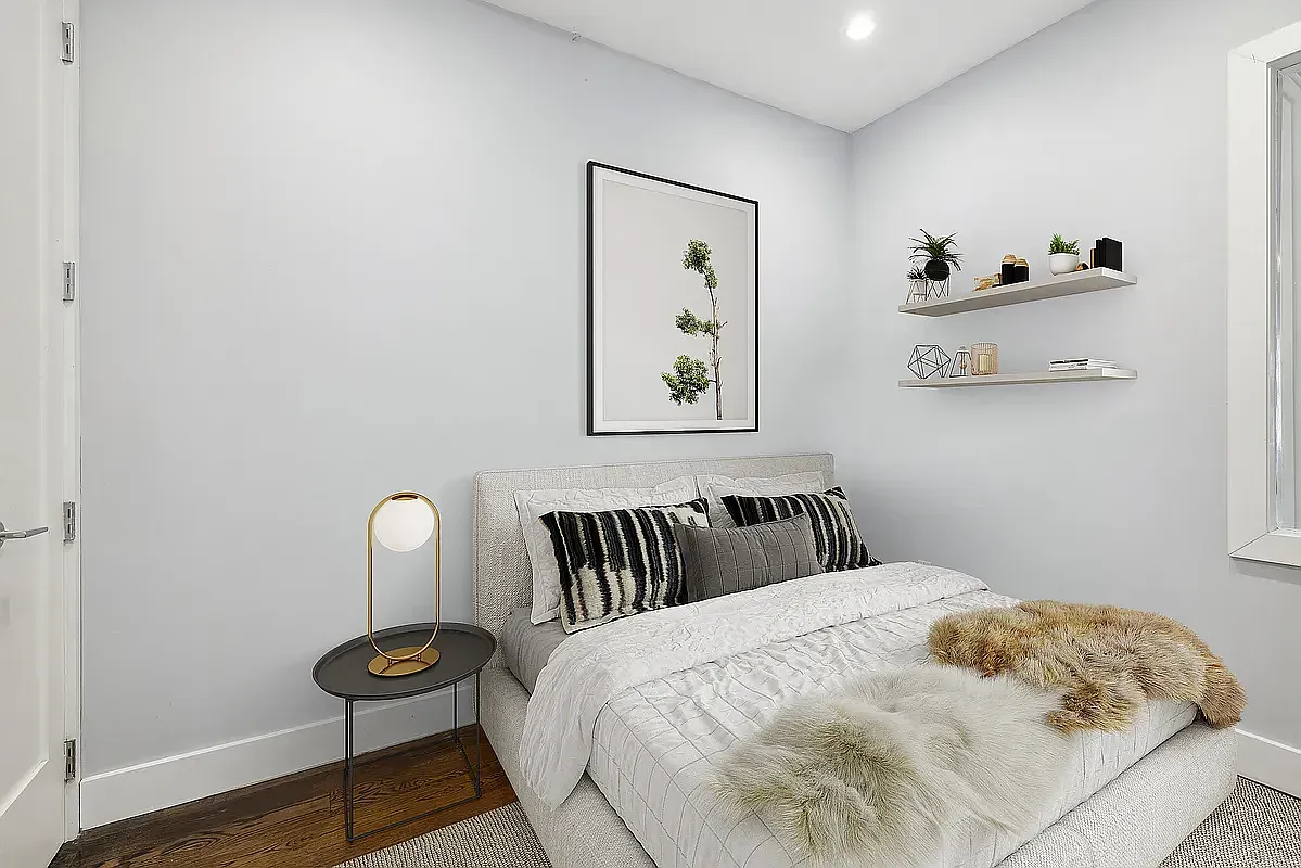 $2,998 | 5-80 Fairview Avenue, Unit 1L | Ridgewood