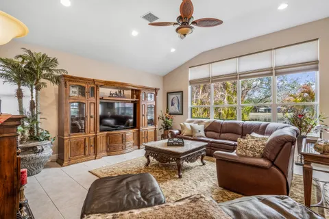 $699,000 | 4116 Abington Woods Circle, Vero Beach, FL 32967