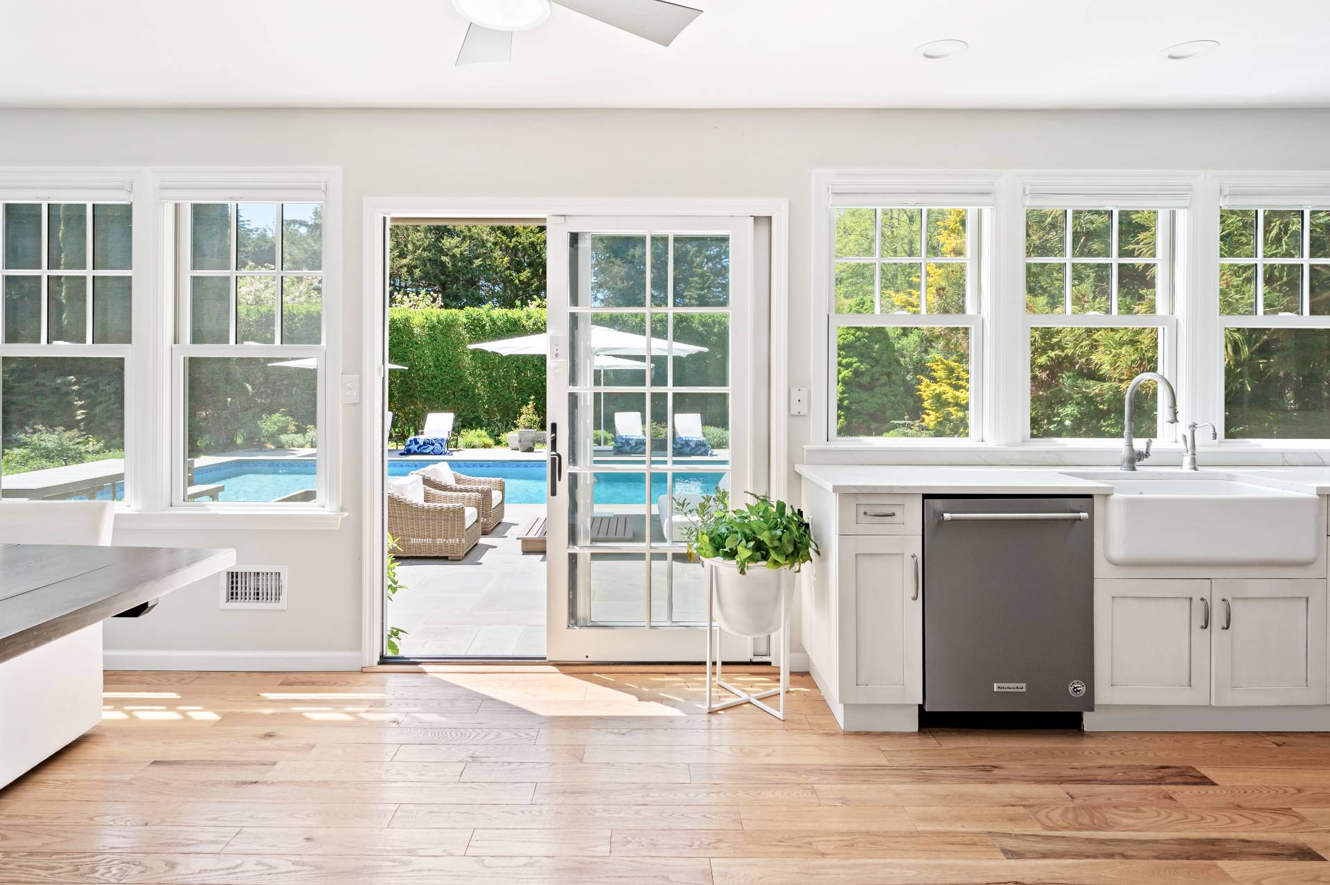 89 Cobb Road Water Mill, NY 11976 - Photo 18 of 48