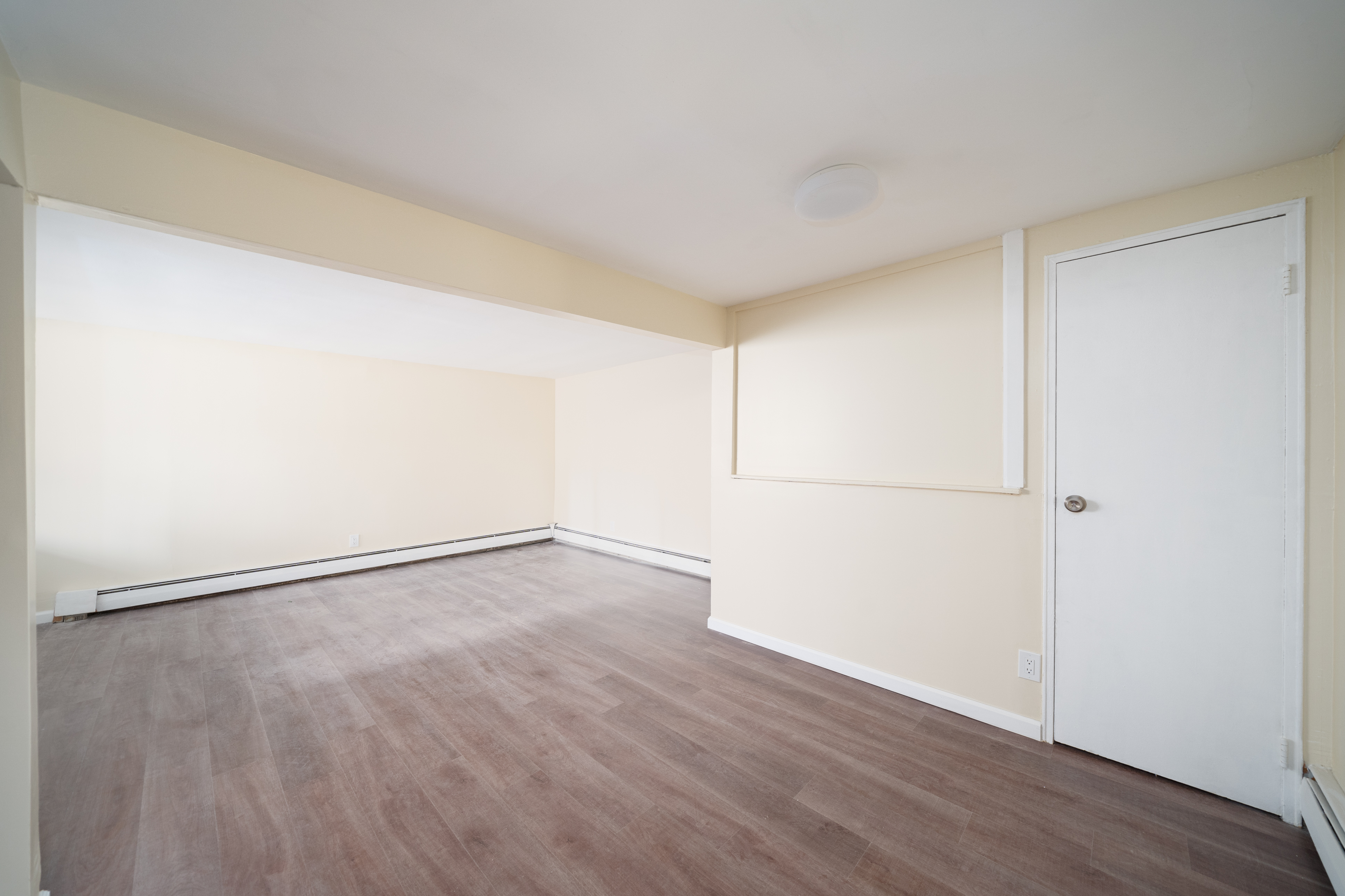 100-108 35th Street Union City, NJ 07087 - Photo 9 of 17 a view of an empty room