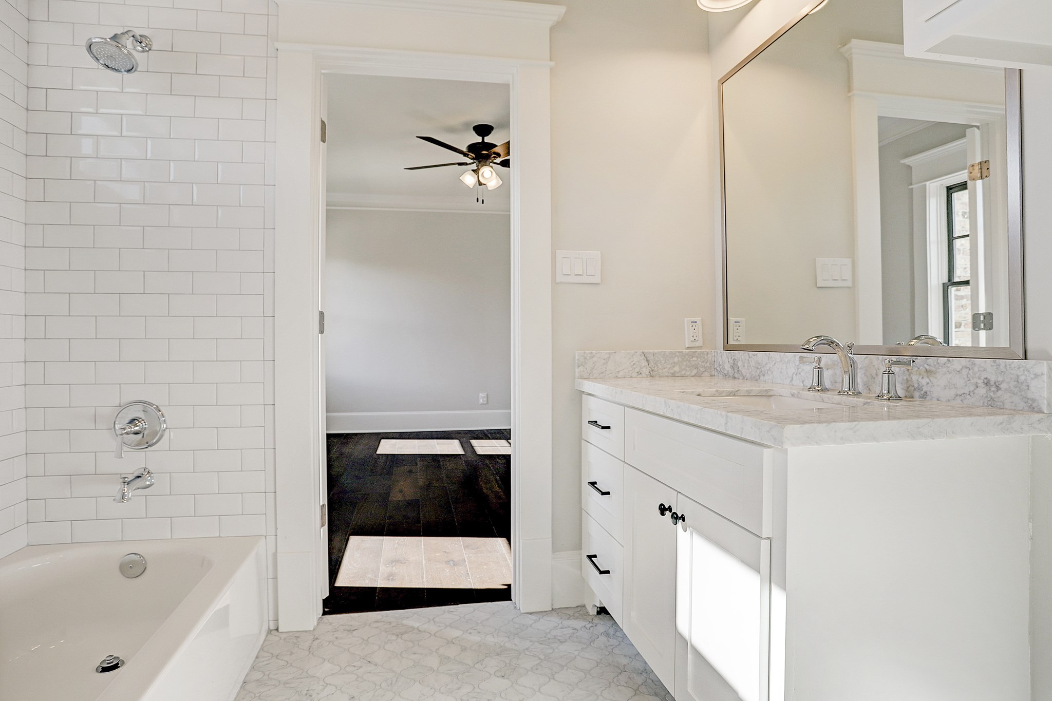 1901 Bradshaw Street Houston, TX 77008 - Photo 17 of 29