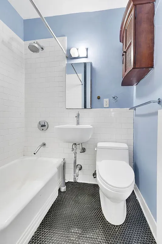 $3,100 | 512 East 82nd Street, Unit 4D | Upper East Side