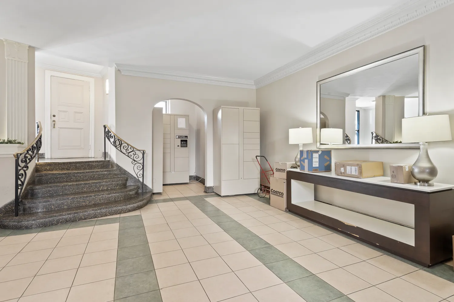 $3,070 | 105-05 69th Avenue, Unit 610 | Rego Park