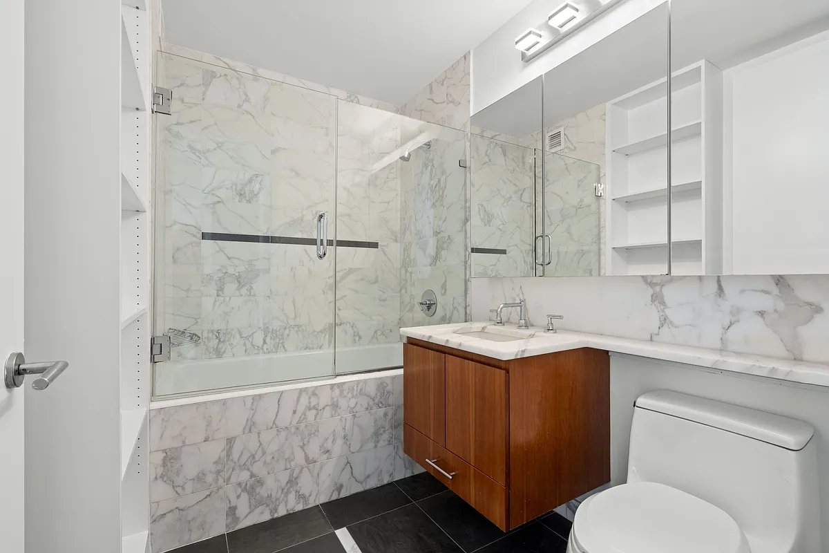 505 Greenwich Street, Unit 10E Manhattan, NY 10013 - Photo 12 of 20 Gallery Image 12