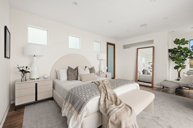 17713 Posetano Road Pacific Palisades, CA 90272 - Photo 11 of 21