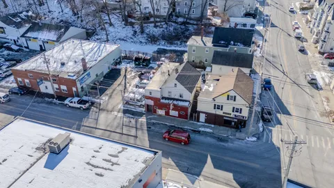 a picture of city view