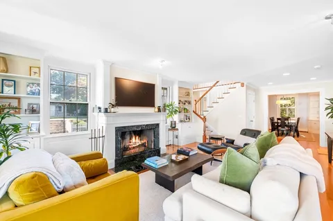 Contact Agent | 59 Harbor Avenue, Marblehead, MA 01945