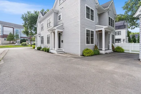 $1,649,000 | 638 Webster Street, Unit 638, Needham, MA 02492
