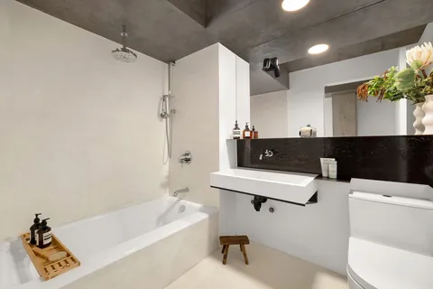 $3,299,000 | 126 South 2nd Street, Unit GARDEN | Williamsburg