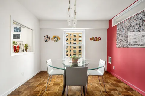 $1,500,000 | 501 East 79th Street, Unit 11E | Upper East Side