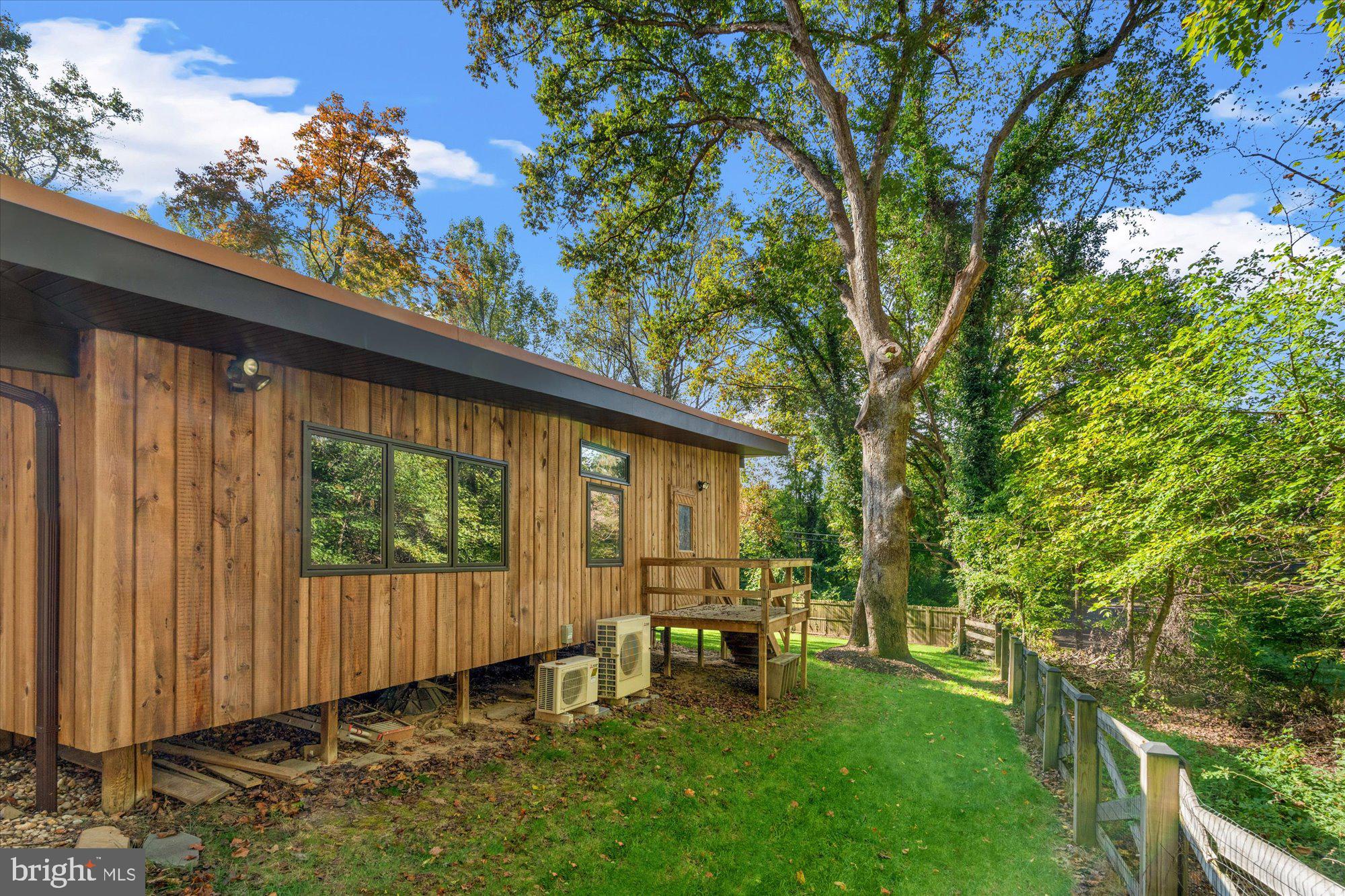 7221 Clifton Road Clifton, VA 20124 - Photo 32 of 47