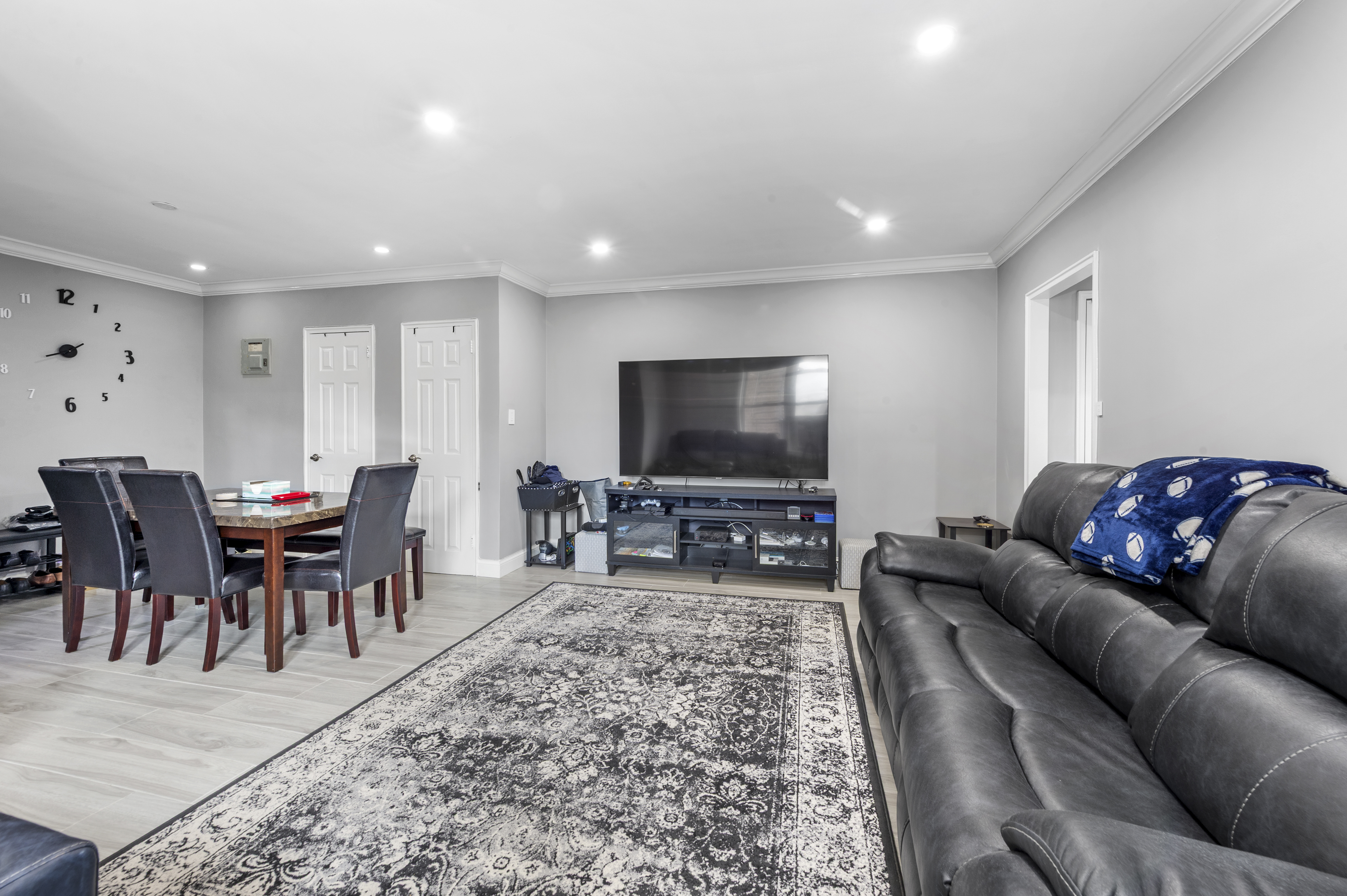 5639 Netherland Avenue, Unit 5C Bronx, NY 10471 - Photo 3 of 13