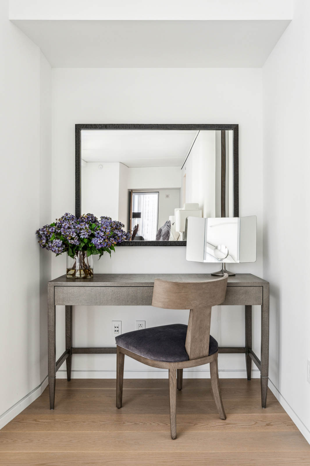 100 East 53rd Street, Unit 19A Manhattan, NY 10022 - Photo 7 of 23 Gallery Image 7