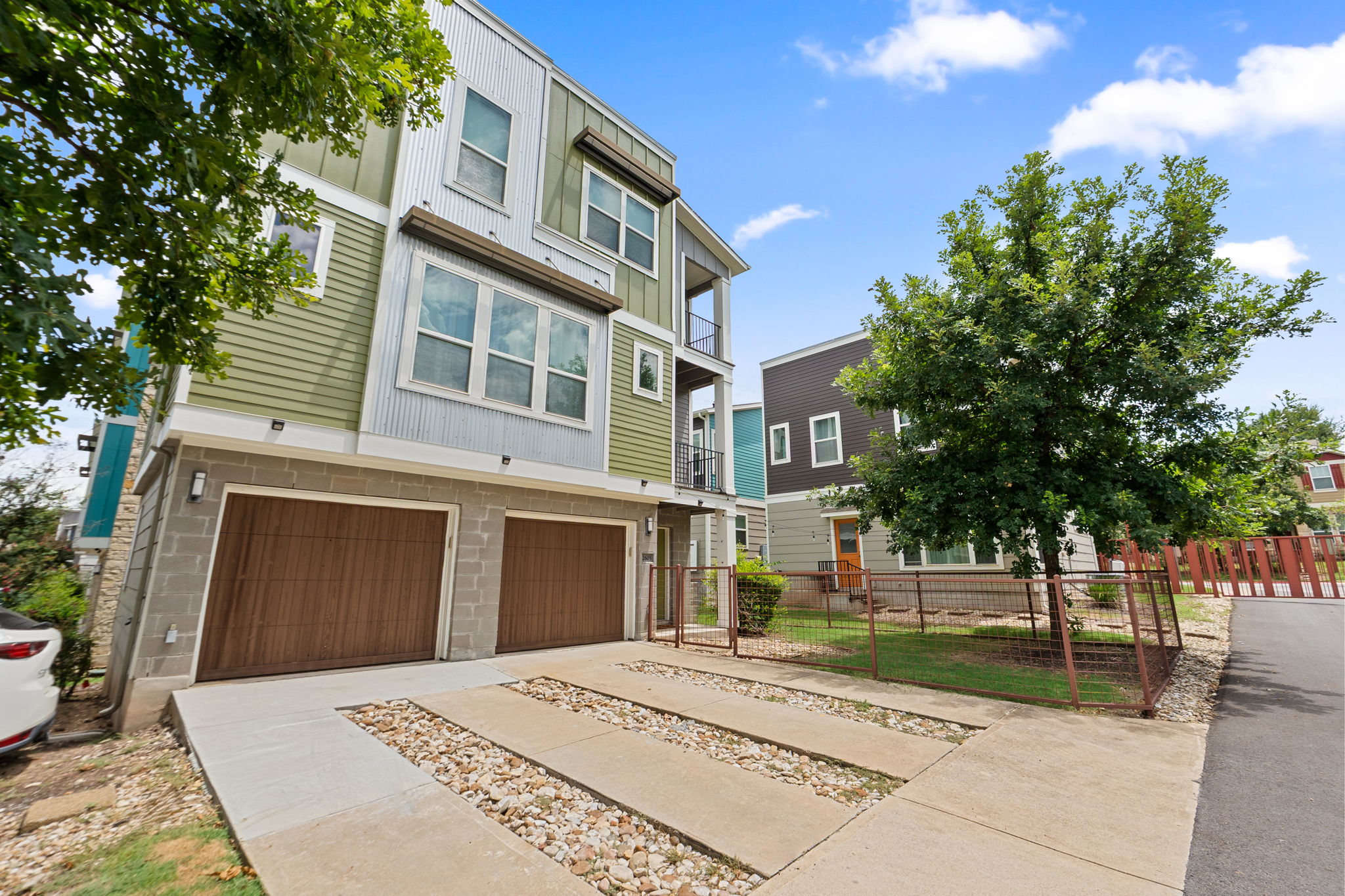2605 Witsome Loop, Unit 40 Austin, TX 78741 - Photo 3 of 48