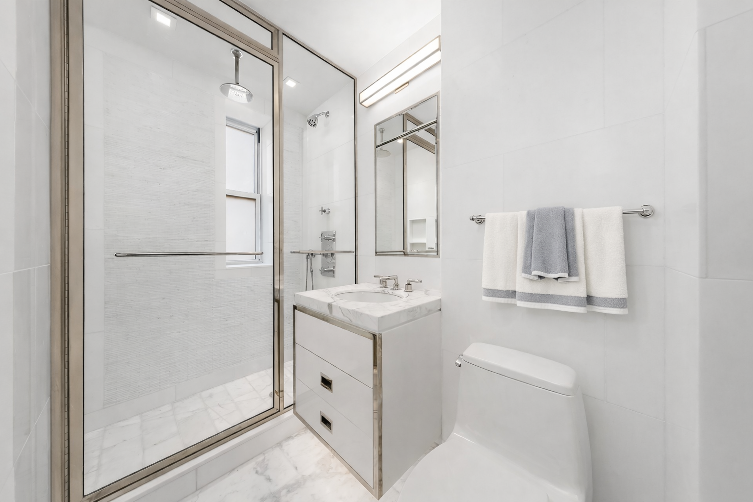 141 East 88th Street, Unit 10E Manhattan, NY 10128 - Photo 6 of 13