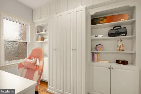 $1,850,000 | 2021 N Street Northwest, Washington, DC 20036