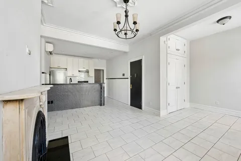 $5,200 | 80 Orange Street, Unit 2 | Brooklyn Heights