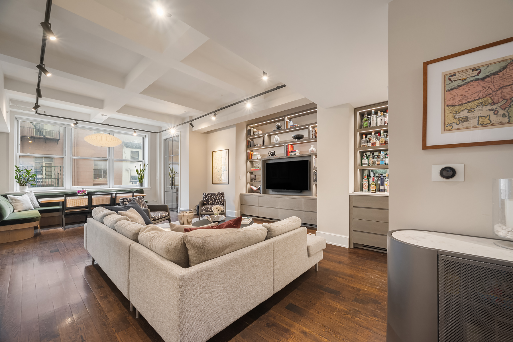 161 Grand Street, Unit 3B Manhattan, NY 10013 - Photo 10 of 11