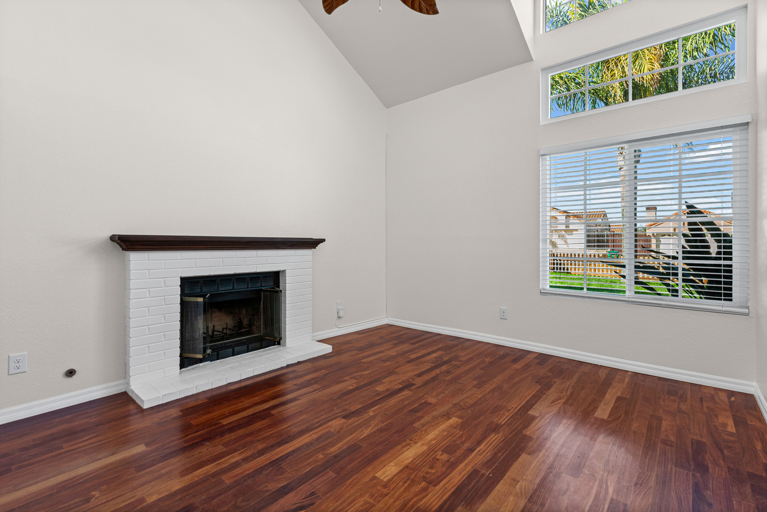 1346 Woodmere Road Santa Maria, CA 93455 - Photo 6 of 33 Gallery Image 6
