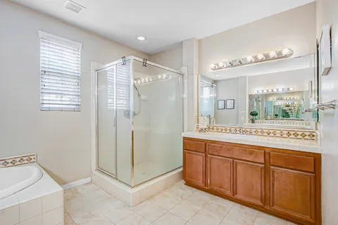 $925,000 | 25050 Cliffrose Street, Corona, CA 92883
