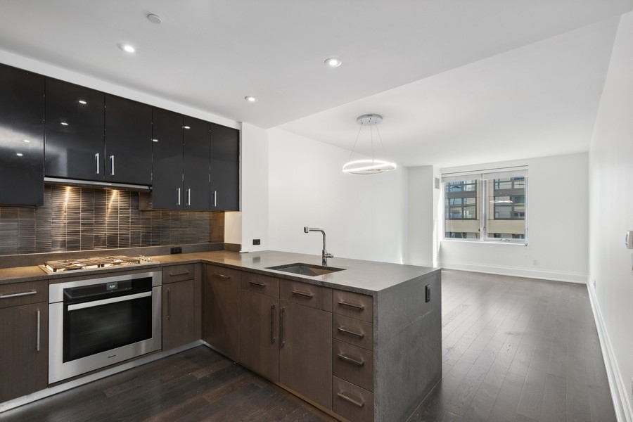 50 Riverside Boulevard, Unit 4D Manhattan, NY 10069 - Photo 1 of 16