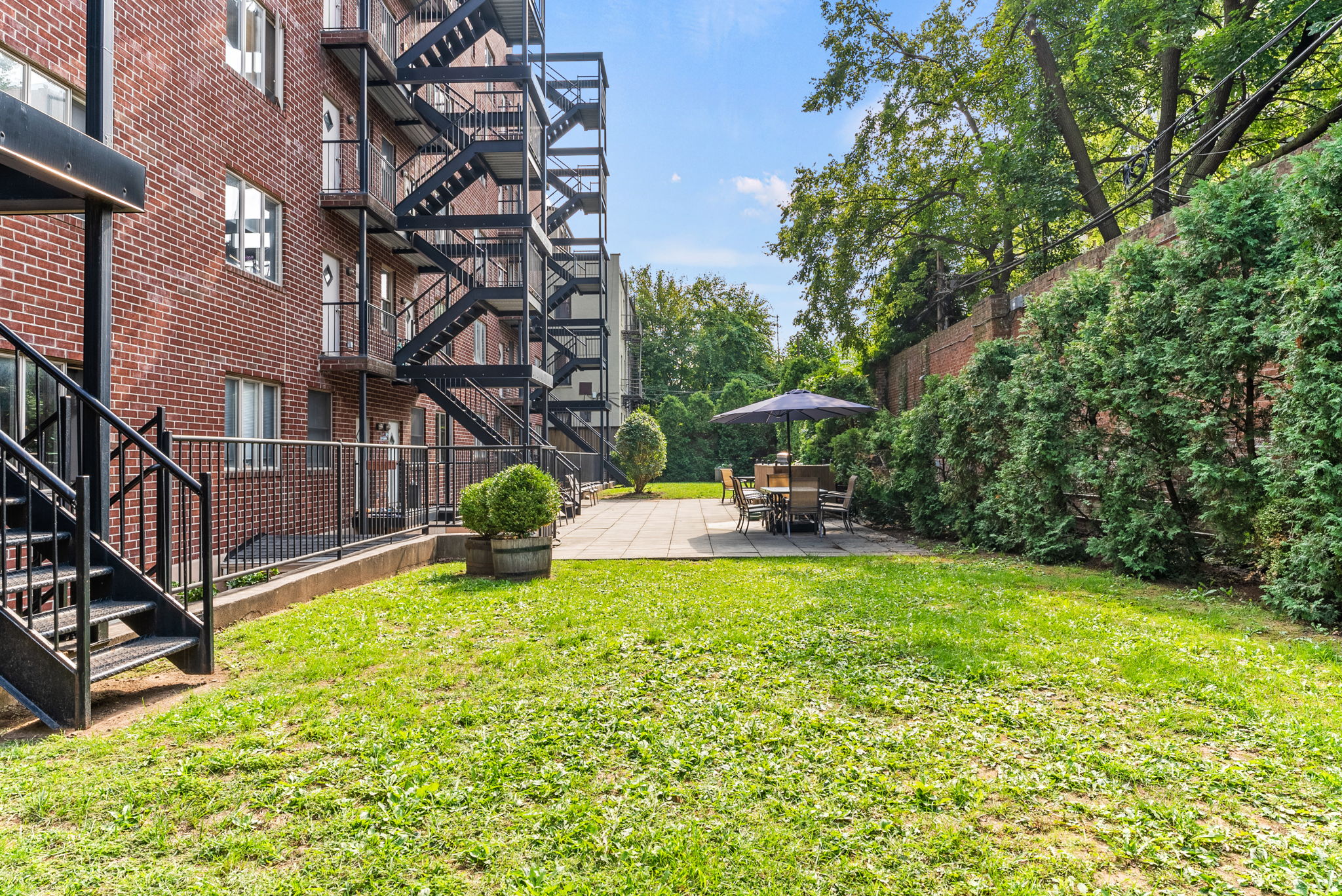 372 15th Street, Unit 2A Brooklyn, NY 11215 - Photo 11 of 12