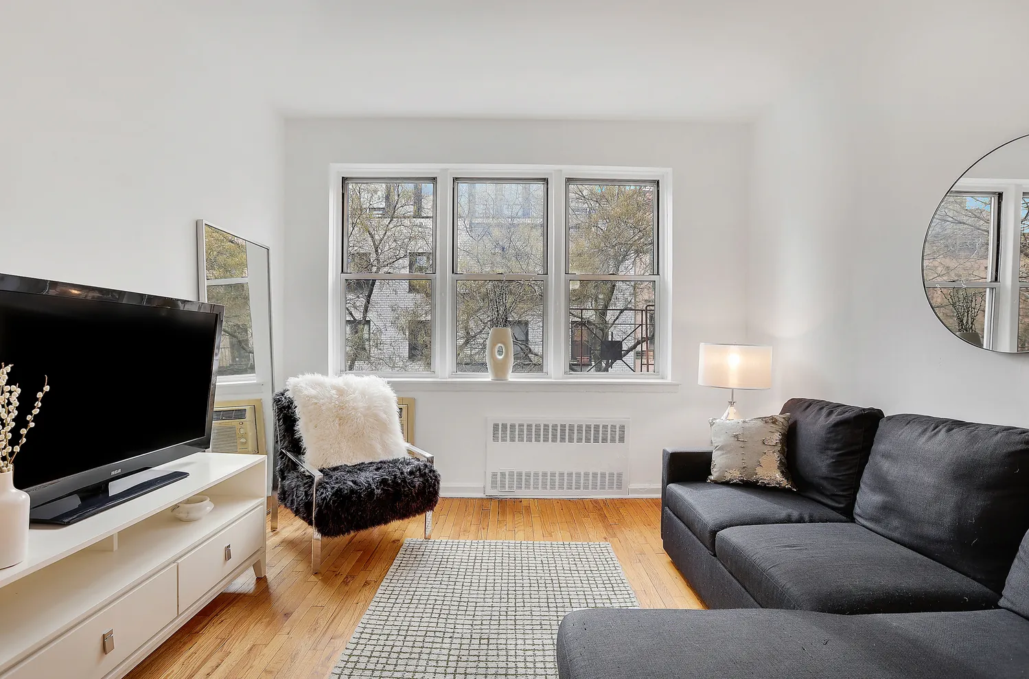 $399,000 | 321  East 89th Street | Upper East Side