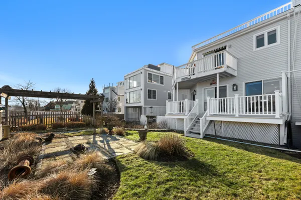 $2,195,000 | 23 Old Dam Road, Fairfield, CT 06824