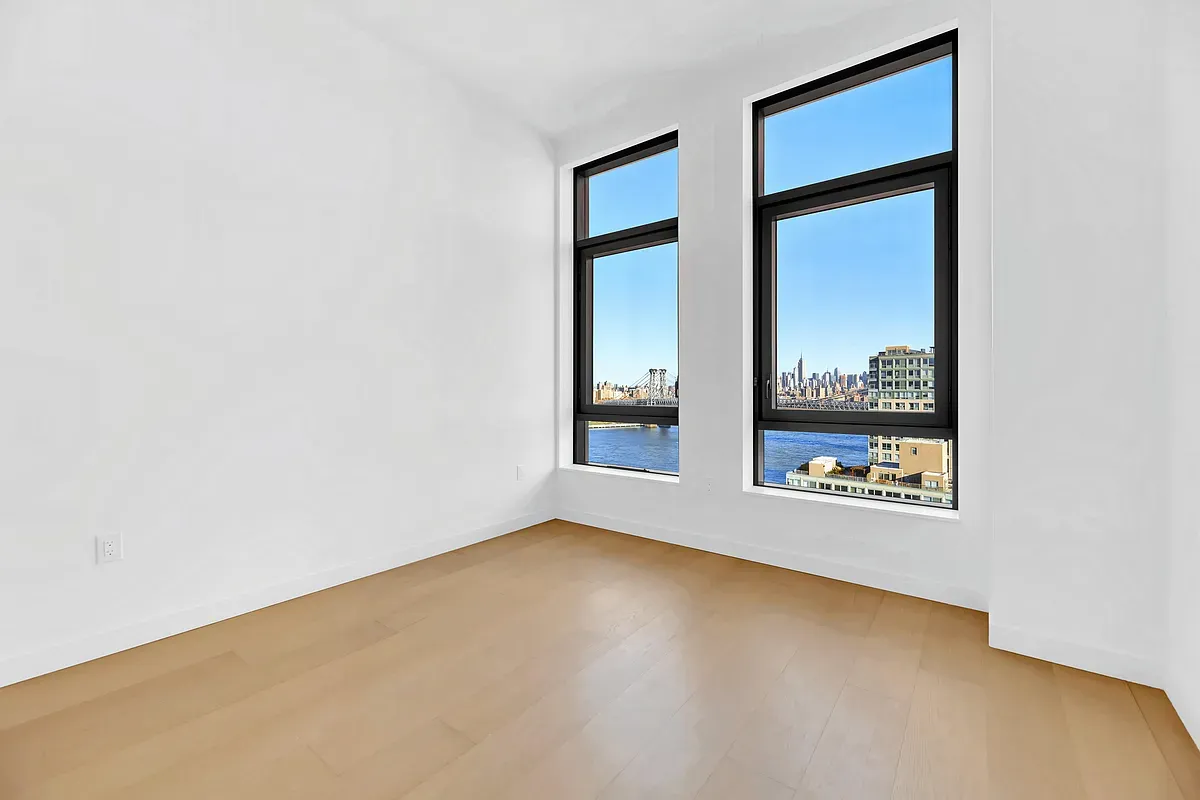 $5,995 | 480 Kent Avenue, Unit 21C | Williamsburg