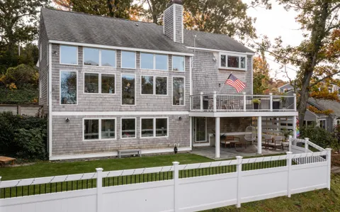 $1,250,000 | 255 Elm Street, Marshfield, MA 02050