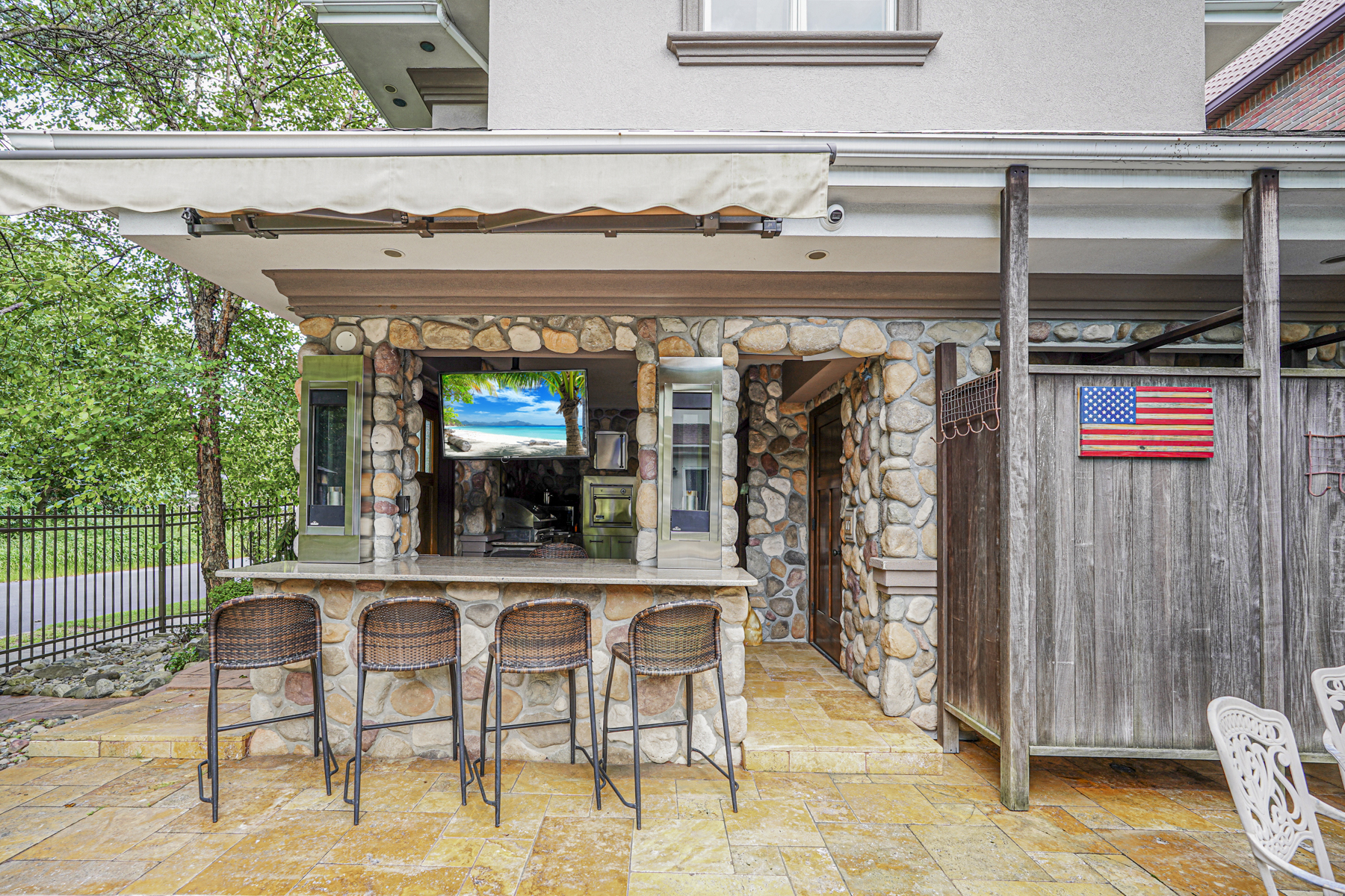 165 Swaim Avenue Staten Island, NY 10312 - Photo 26 of 45 a view of a chairs and a table in the patio