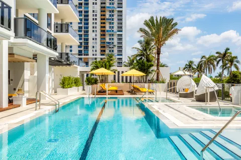 $3,595,000 | 305 Briny Avenue, Unit 402, Pompano Beach, FL 33062