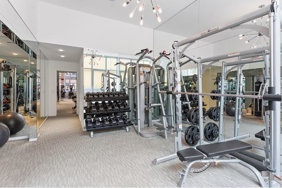 635 West 42nd Street, Unit 10F Manhattan, NY 10036 - Photo 15 of 17