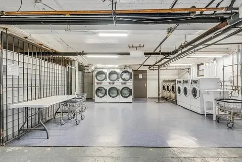 $599,800 | 40 Clarkson Avenue, Unit 2L | Prospect Lefferts Gardens