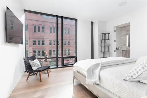 $2,995,000 | 10 Farnsworth Street, Unit 3A, Boston, MA 02210
