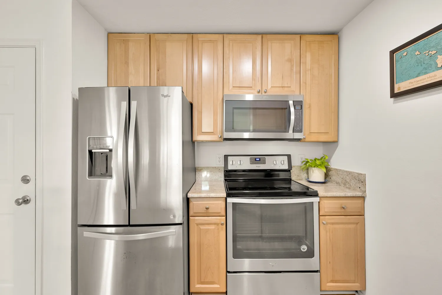 $275,000 | 3309 Wyndham Circle, Unit 3180, Alexandria, VA 22302