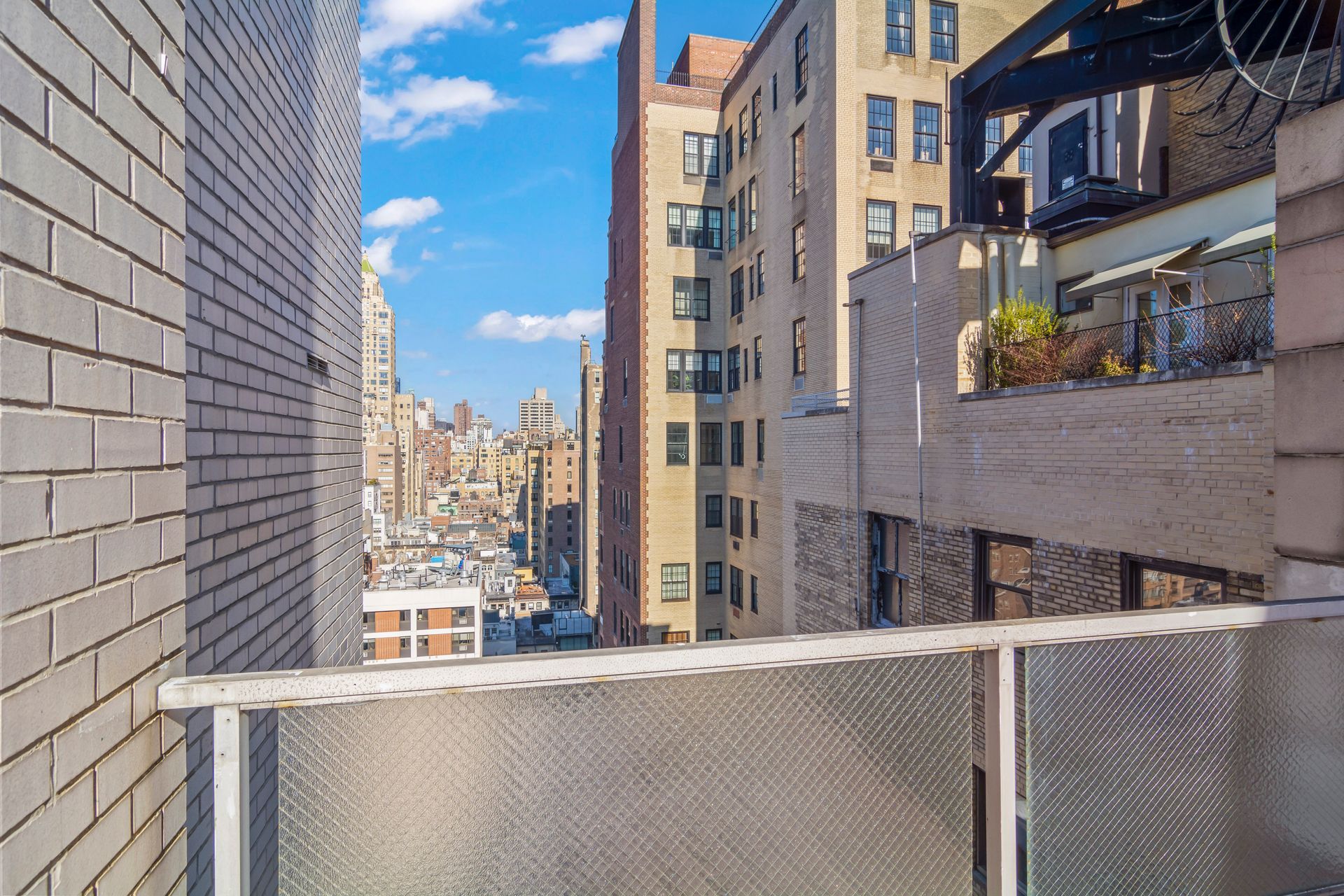 45 East 72nd Street, Unit PHB Manhattan, NY 10021 - Photo 23 of 29